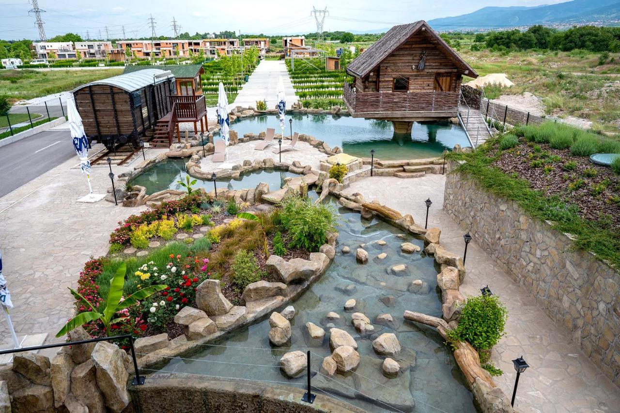 Camping Alliance Plovdiv Exteriör bild