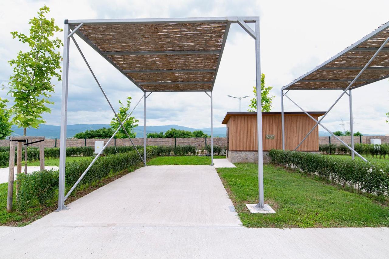 Camping Alliance Plovdiv Exteriör bild
